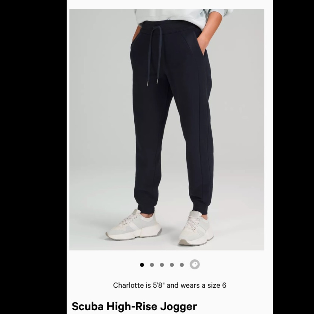 NWT Scuba High-Rise Jogger in Navy